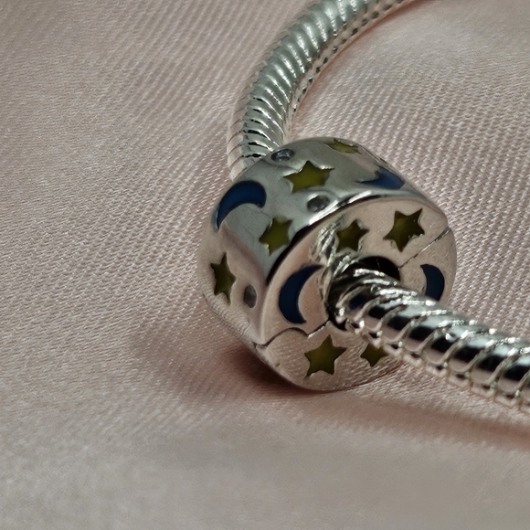 Glow in the dark Charm For Bracelet Ale S925. - Picture 4 of 7